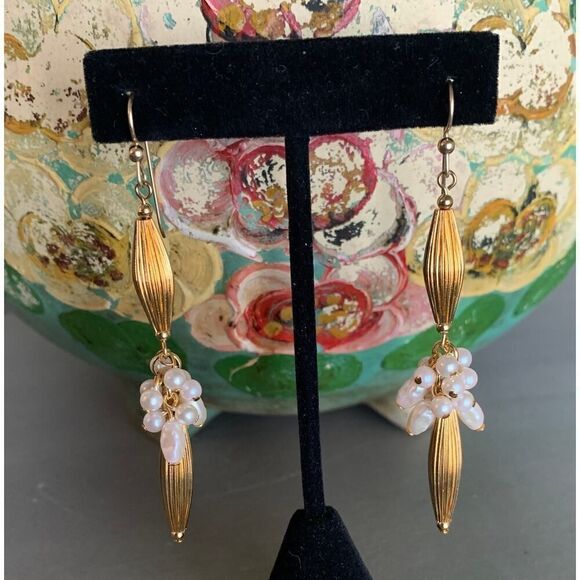 Pierced Brushed Gold and Pearl drop earrings, Vintage - Picture 1 of 3